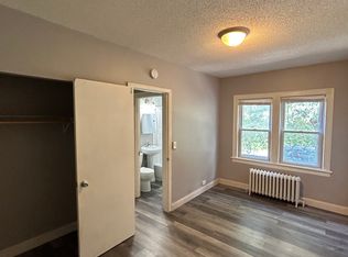 2201 5th Ave S #101, Minneapolis, MN 55404