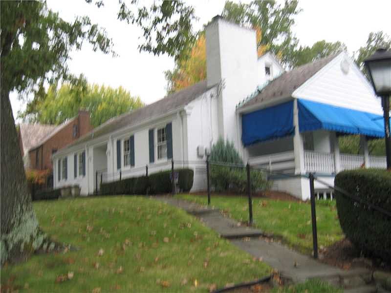 1st image of 2363 Hollywood Dr