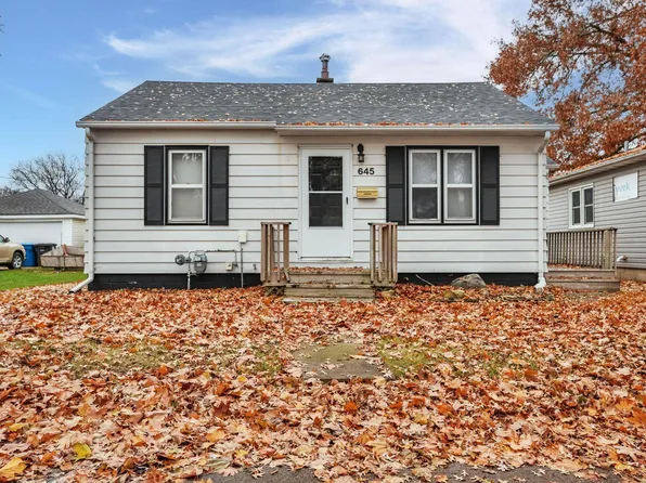 645 Dundee Ave, Waterloo, IA 50701