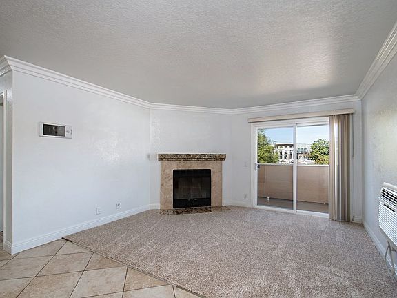 5th image of 1075 N Escondido Blvd Unit 208