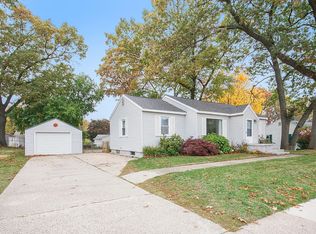 3921 Heron Ave SW, Wyoming, MI 49509