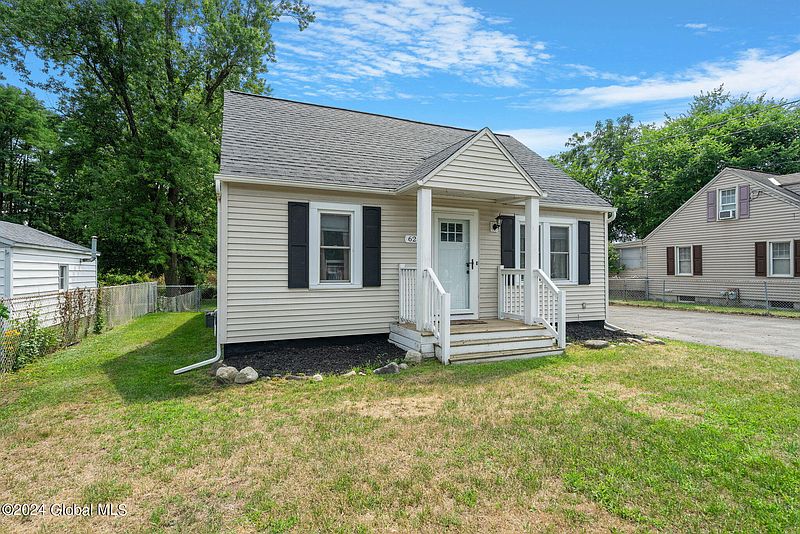 4th image of 623 Mariaville Road