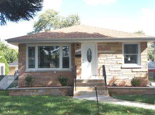 515 Granville Ave, Bellwood, IL