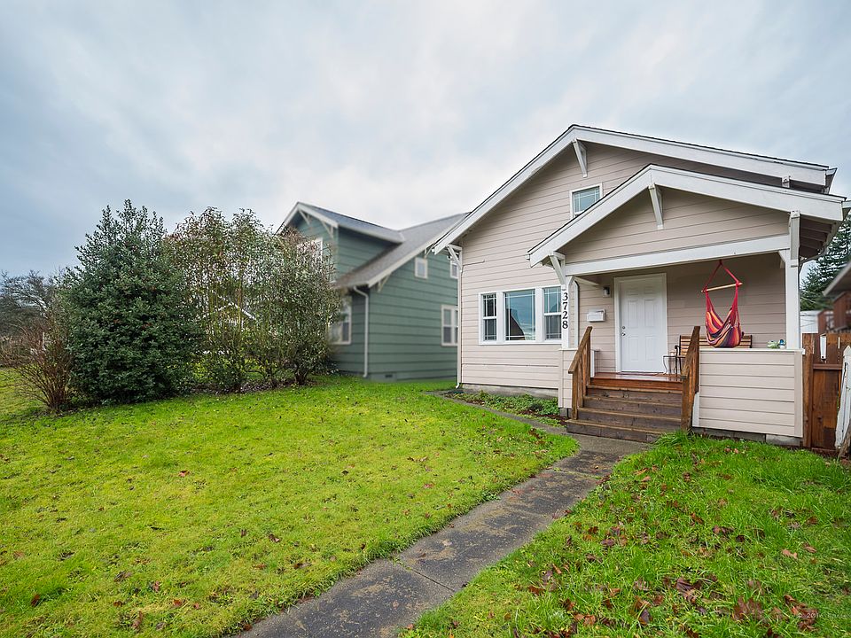 1 1/2 Story With Basement