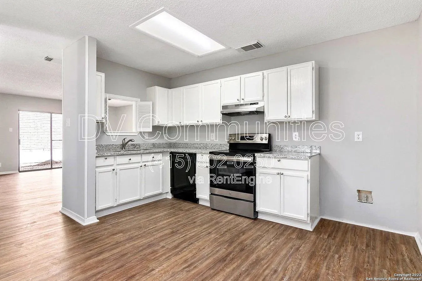 3 bed, 2.0 bath, 1176 sqft, $1,500 — Photo 4