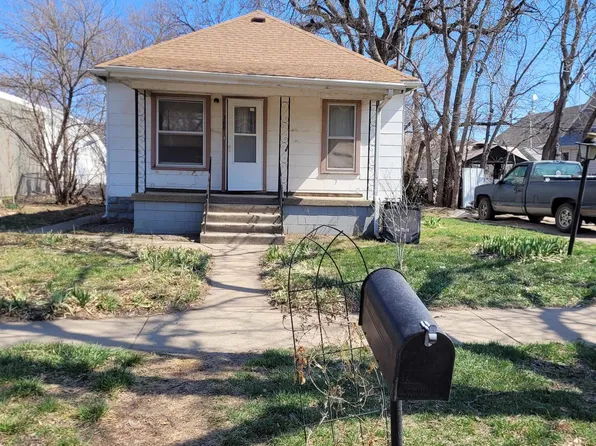 308 N 12th St, Salina, KS 67401