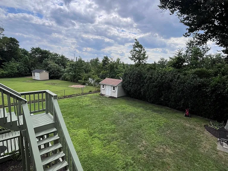 5350 Ravensworth Rd — Photo 97