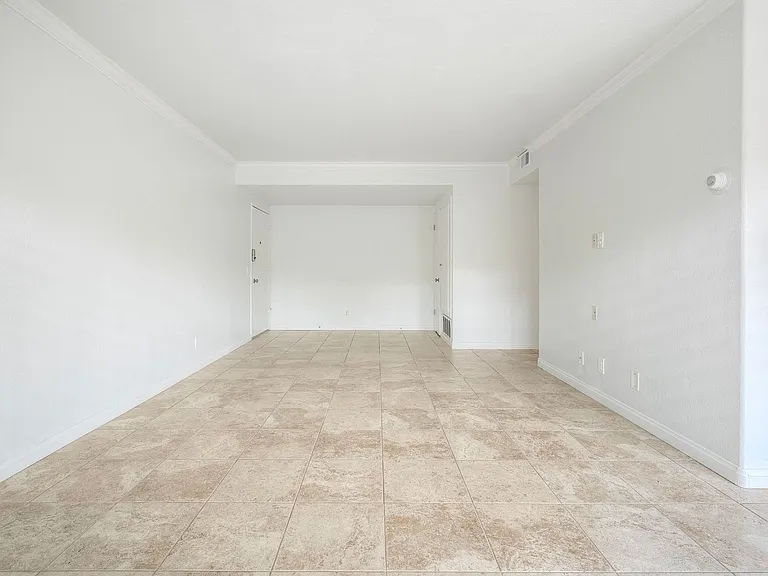 2929 Fire Mountain Dr #16 — Photo 3