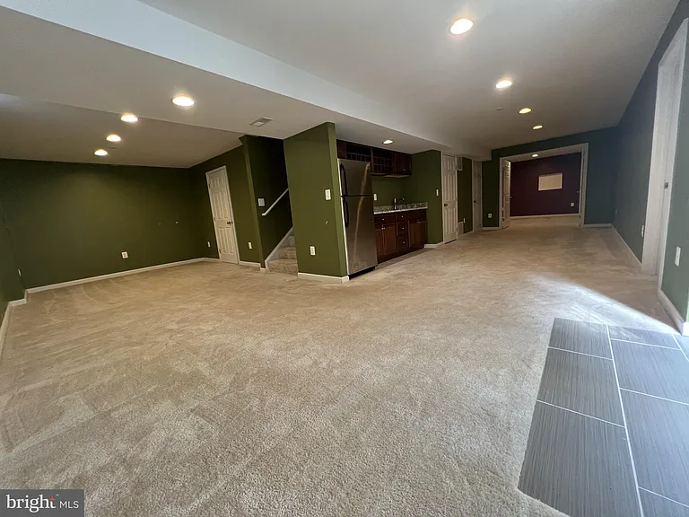 4511 Nightingale Ct — Photo 18