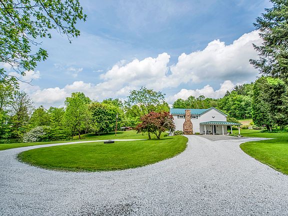 Home View & Lower Driveway