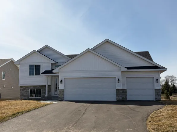 17691 Empire Trl, Lakeville, MN 55044