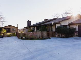 216 W Simmons Rd, Turlock, CA 95380