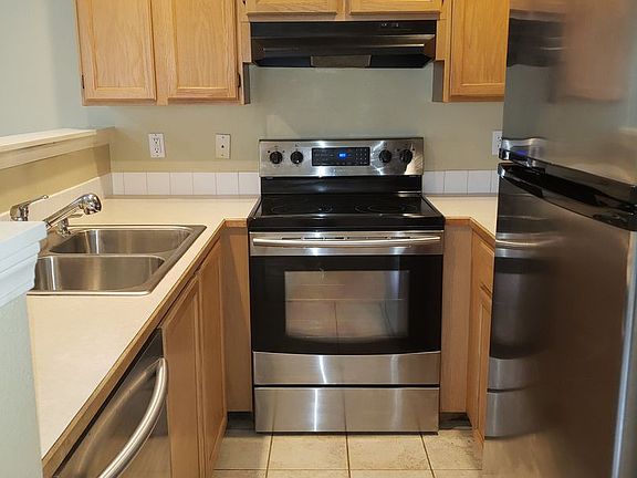 5th image of 2700 Silesia Ln