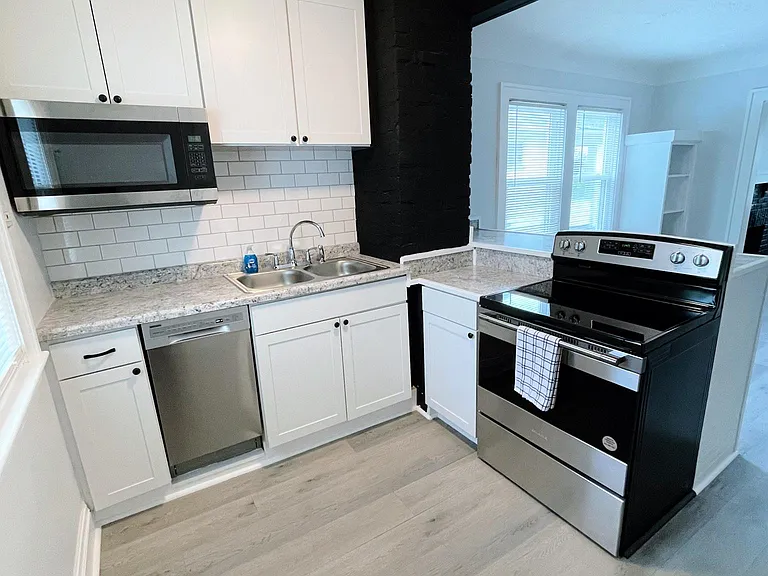 13433 Merl Ave — Photo 2