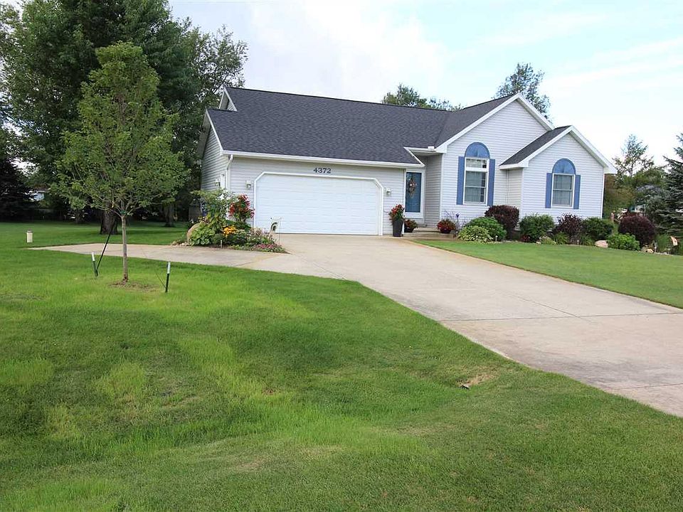 1st image of 4372 Lisa Cae Dr