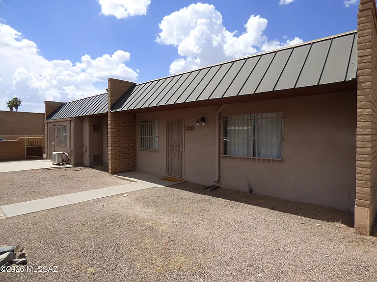 1029 E Irwin Pl #A — Photo 30