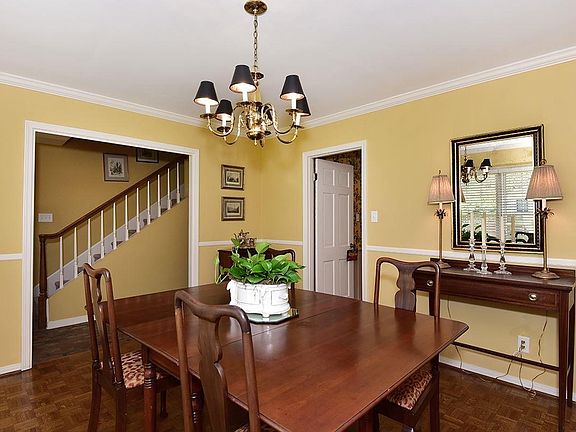 5th image of 3440 Dunwoody Dr