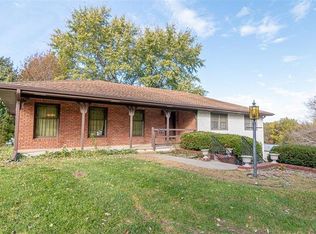 5610 S 22nd St, Saint Joseph, MO 64503