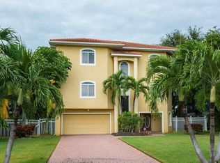 432 Monte Cristo Blvd, Tierra Verde, FL 33715