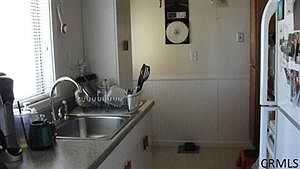 2nd image of 4 Lawrence Cir
