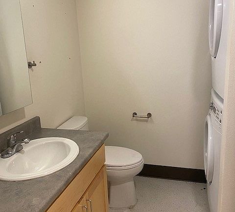 3rd image of 1216 Martin Luther King Jr Way APT 101