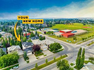 3414 Douglasdale Blvd SE, Calgary, AB T2Z3A8