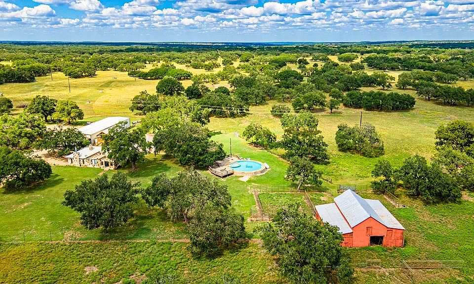 1st image of 1376 Legacy Oaks Dr