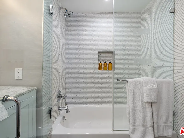 22711 Margarita Dr — Photo 47