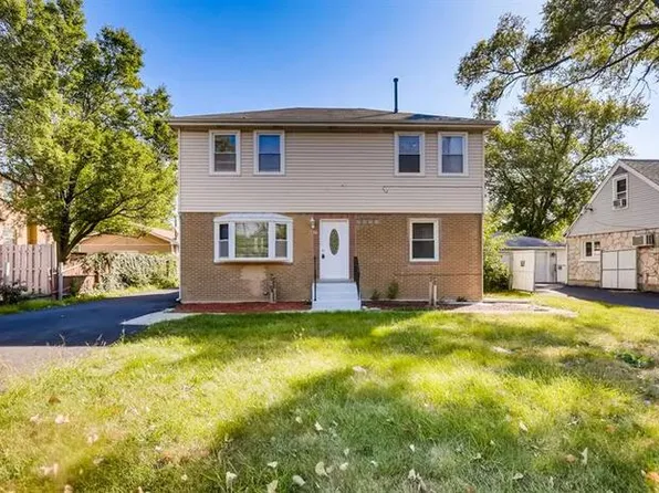 6837 Roberts Rd, Bridgeview, IL 60455