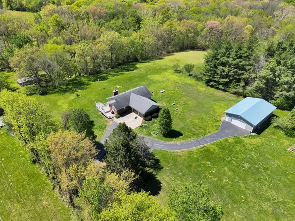 12090 W Highway Ee, Rocheport, MO 65279