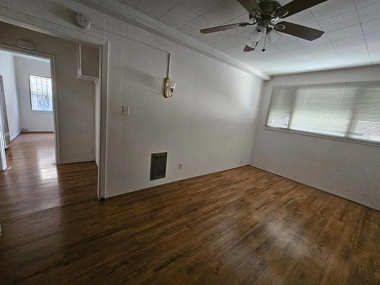 3109 Berkeley Ave — Photo 8