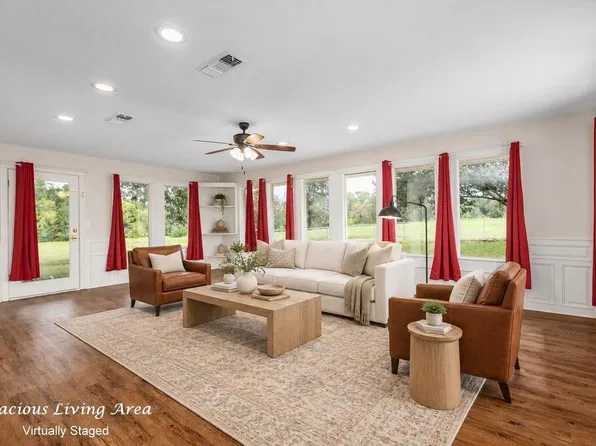 2122 Paul Ave, Lufkin, TX 75901