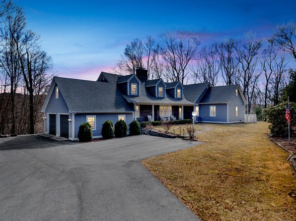 1 Lake Louise Dr, Westbrook, CT 06498