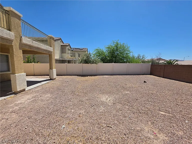 3665 Remington Grove Ave — Photo 77