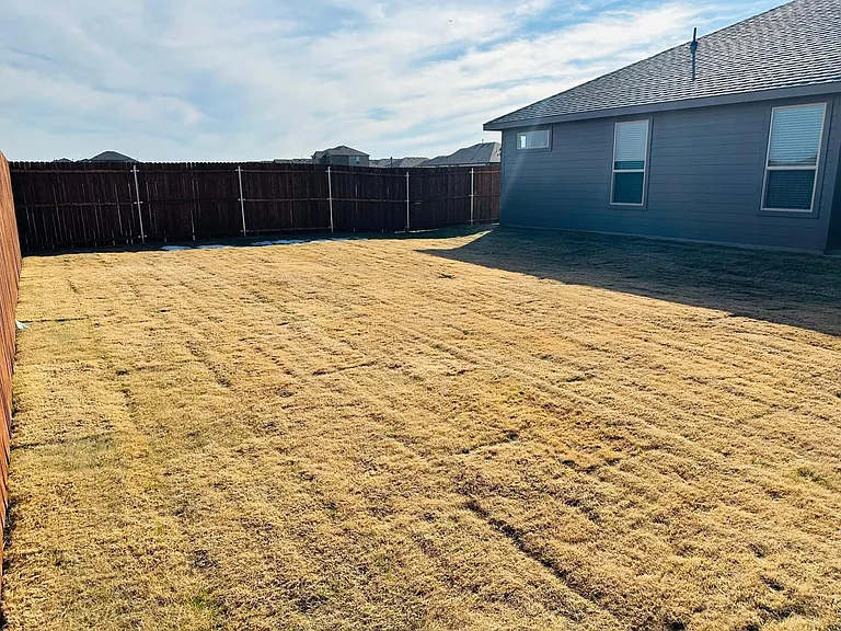 2516 Bellatrix Dr — Photo 18