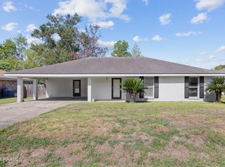 129 Chicory Ln, Lafayette, LA 70506