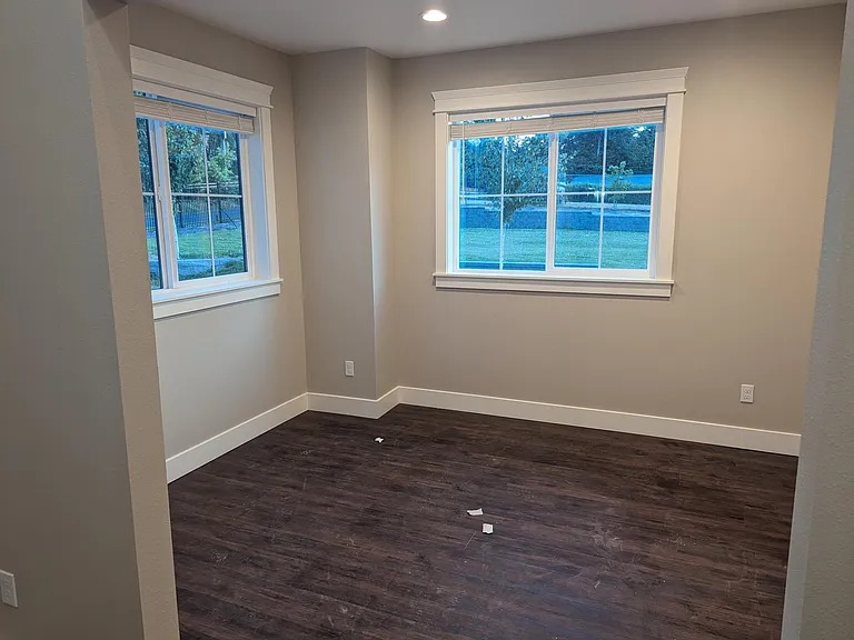 309 Lake Louise Dr SW — Photo 10