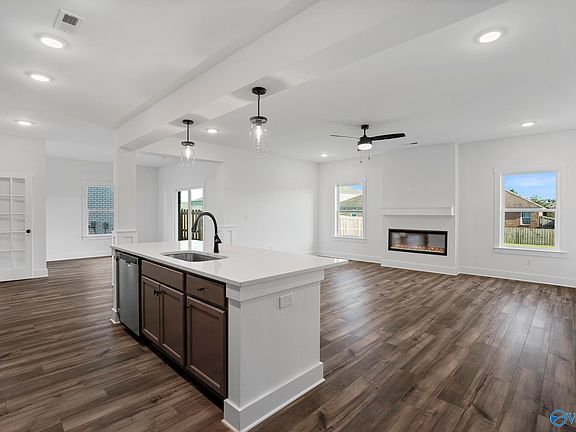 3rd image of 7792 Wilchrist Way