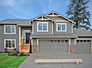 14432 Ash Way, Lynnwood, WA 98087