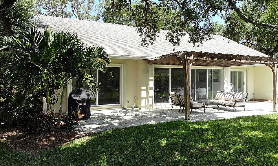 1st image of 443 Silver Moss Dr