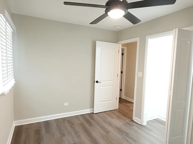 111 W Green Meadows Blvd — Photo 22