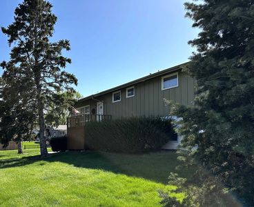 604 Frankfort Ave NE, Orange City, IA, 51041