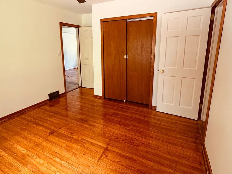 1183 Gail Dr — Photo 5