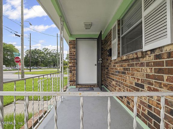2nd image of 2239 SHERRINGTON Street