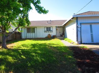 730 Barry Ct, Rohnert Park, CA 94928