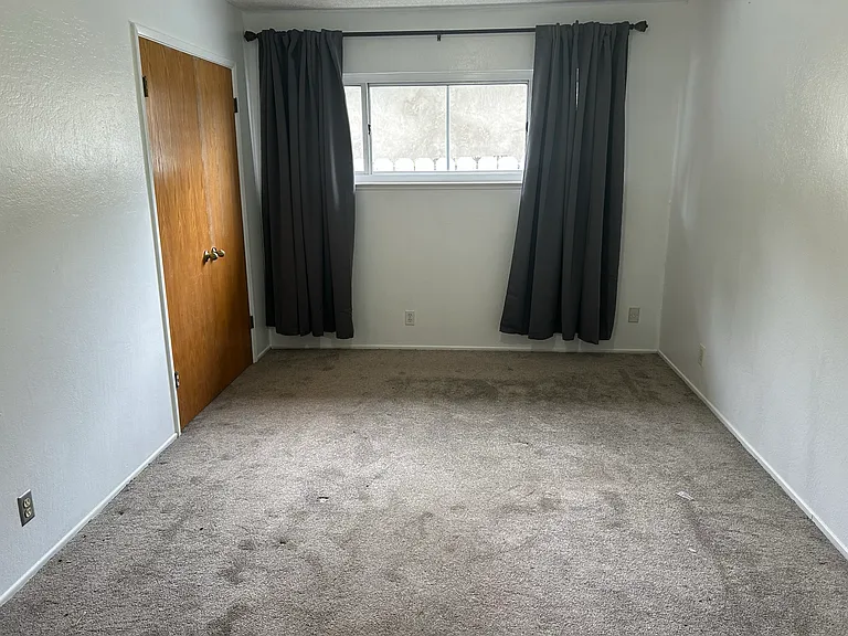 313 Lakeview Rd — Photo 11