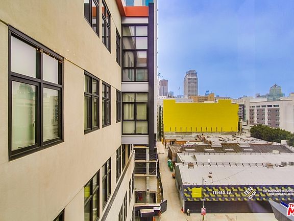5th image of 330 W 11th St APT 602