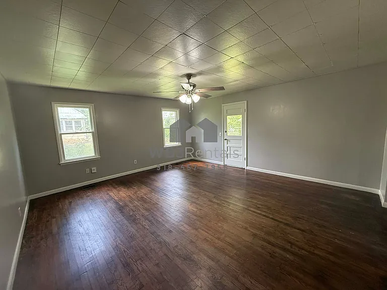 420 N Oklahoma Ave — Photo 4