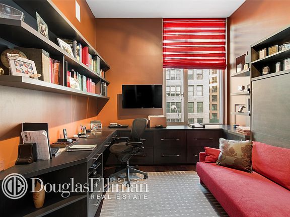 3rd image of 475 Greenwich St APT 3B