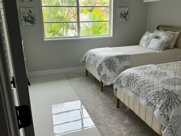 659 W Oakland Park Blvd #201C — Photo 10